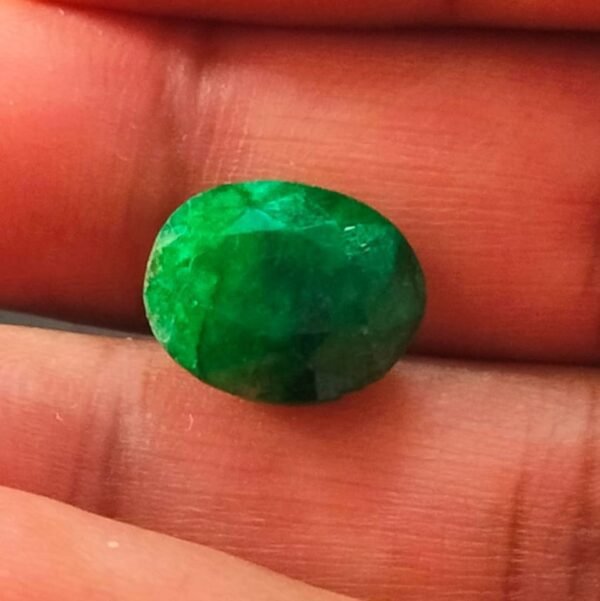 Green Quartz Stone Jyotishshop 600x601