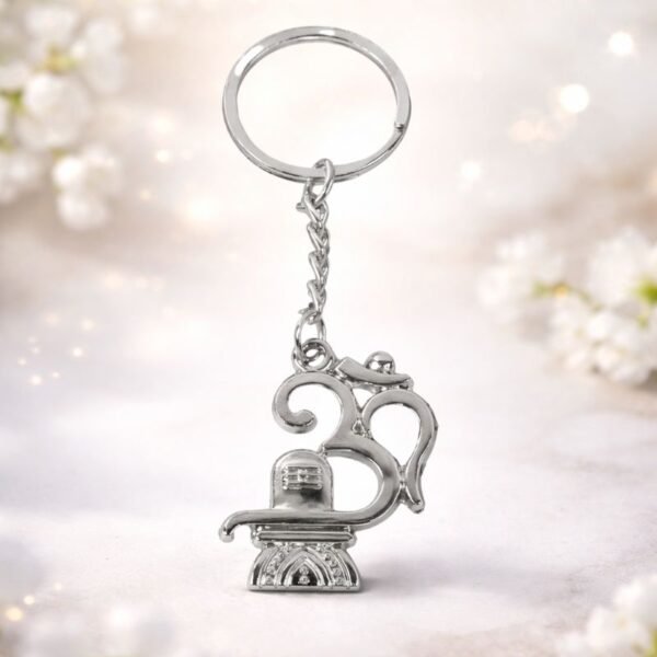 Divine Om Shivling Metal Keyring – Bhakti aur Style ka Perfect Combo om-shivling-metal-keyring-jyotishshop